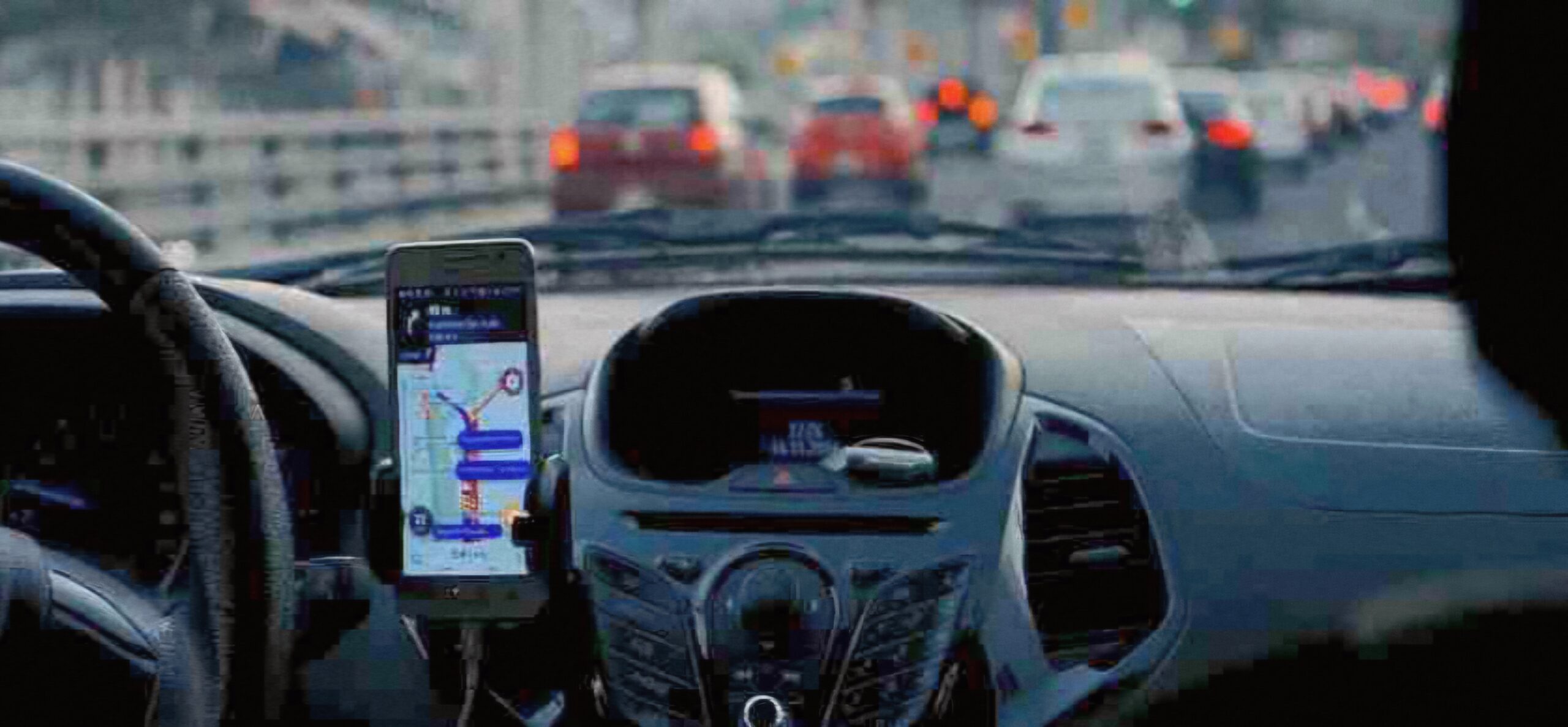 Esixen ao alcalde de Vigo que actúe contra a "piratería" de Uber