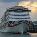 El 'Arvia', con más de 5.000 pasajeros, primer crucero del fin de semana en Vigo