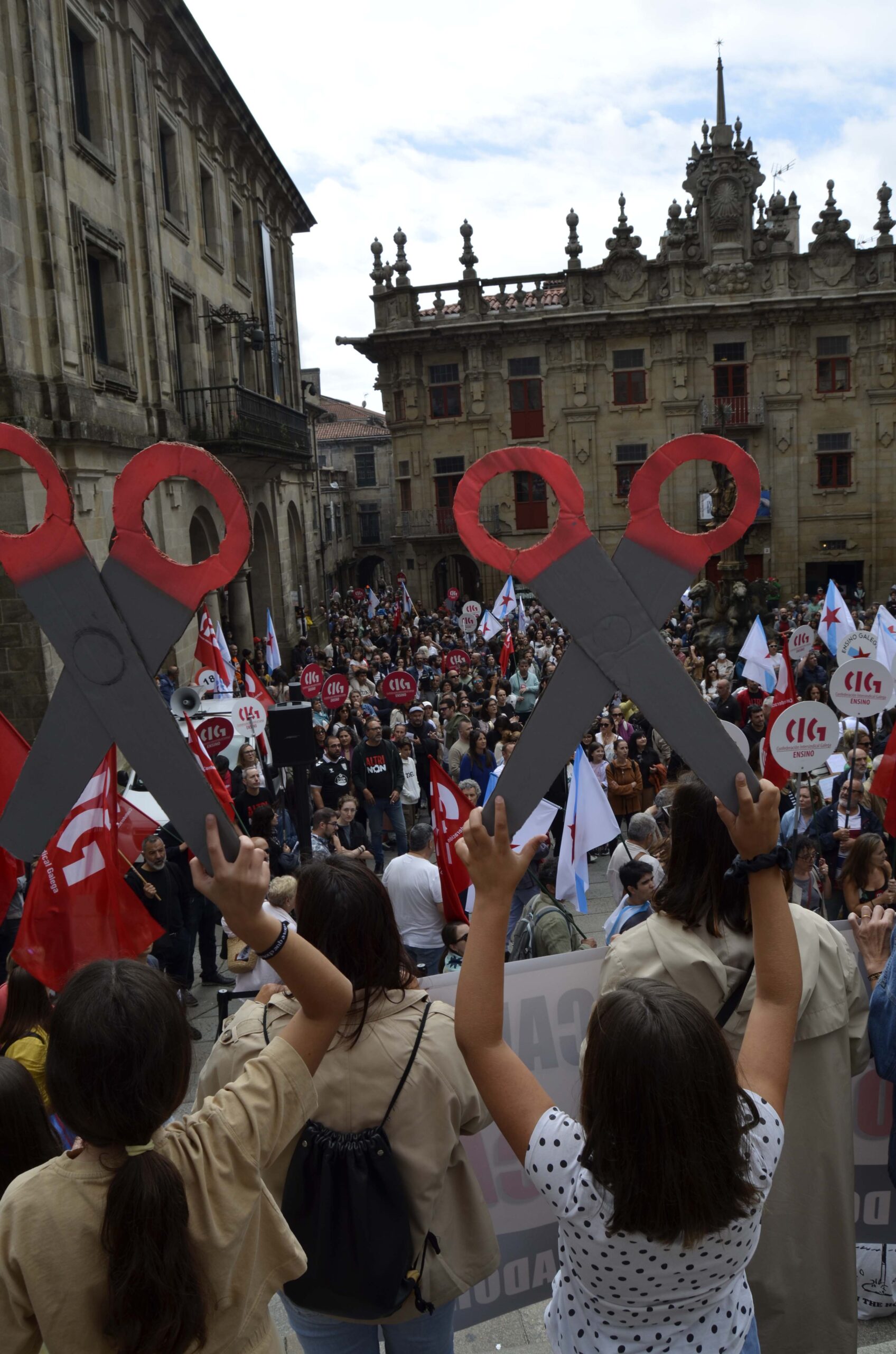 Apoio masivo á manifestación en esixencia de máis docentes e máis recursos para o sistema educativo galego