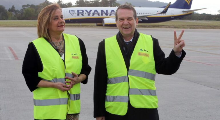 Caballero responde a la cancelación de vuelos de Ryanair, "no es una compañía seria, no cumple"