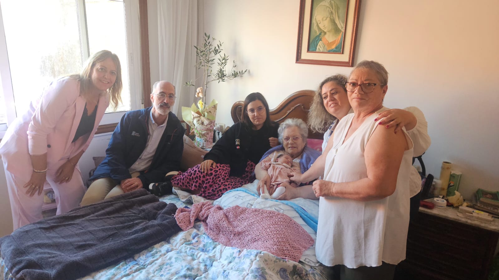 Cinco generaciones juntas, en Baiona