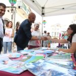 Tes unha cita no Porriño para ir de compras e aproveitar os descontos de Merca na Rúa
