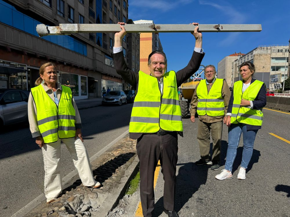 Retirados todos los soportes de la valla metálica de la Avenida de Madrid, empieza a construirse el bulevar
