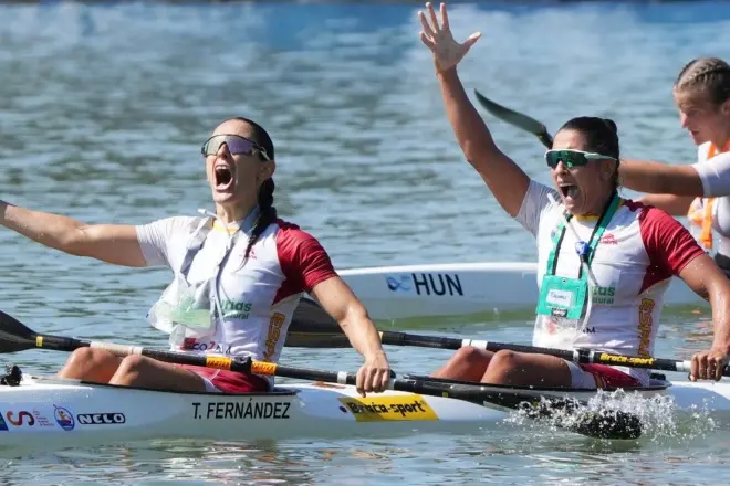 Las gallegas Tania Álvarez y Tania Fernández, campeonas del mundo... otra vez