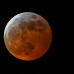 Este domingo, eclipse lunar total visible, parcialmente, desde Vigo
