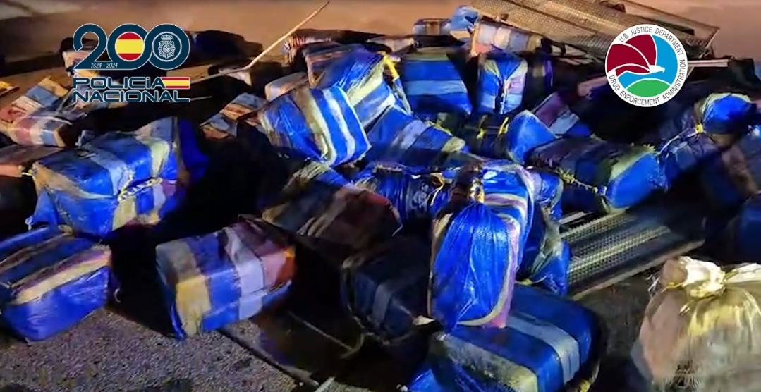Incautadas 3,6 toneladas de coca que llegaron a Galicia en un 'narcosubmarino'