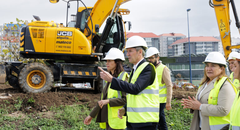 Xunta, Gobierno y Concello se lanzan a construir viviendas protegidas, ante las elecciones de 2027