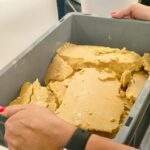 El presidente del Puerto confirma que el vertido de aceite de palma en Guixar no es contaminante