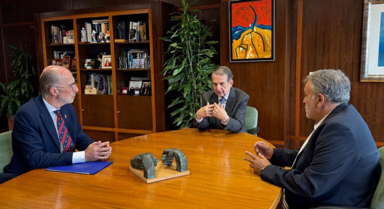 Vigo trasvasará agua a Baiona, que está en una situación extrema de abastecimiento