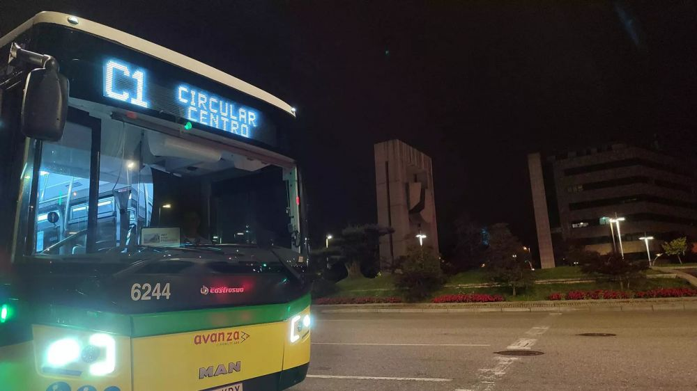 Vitrasa refuerza el servicio nocturno en Vigo por Samaín y duplica las frecuencias de sus líneas