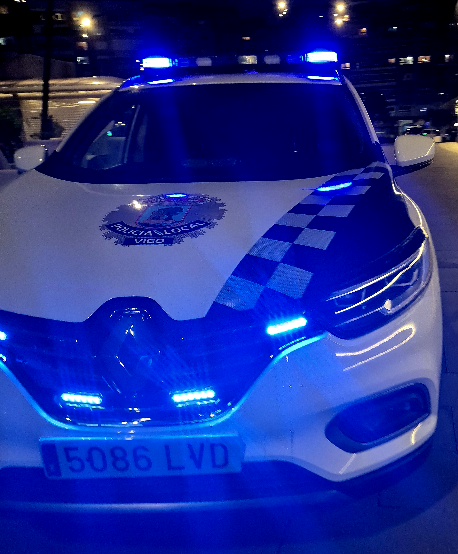 Detenida por retener y amenazar a su madre con un cuchillo