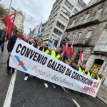 Centos de traballadores da construción saen á rúa en Vigo para secundar a folga