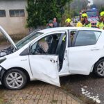 Un persona con movilidad reducida excarcelada en un accidente de tráfico en la PO-403