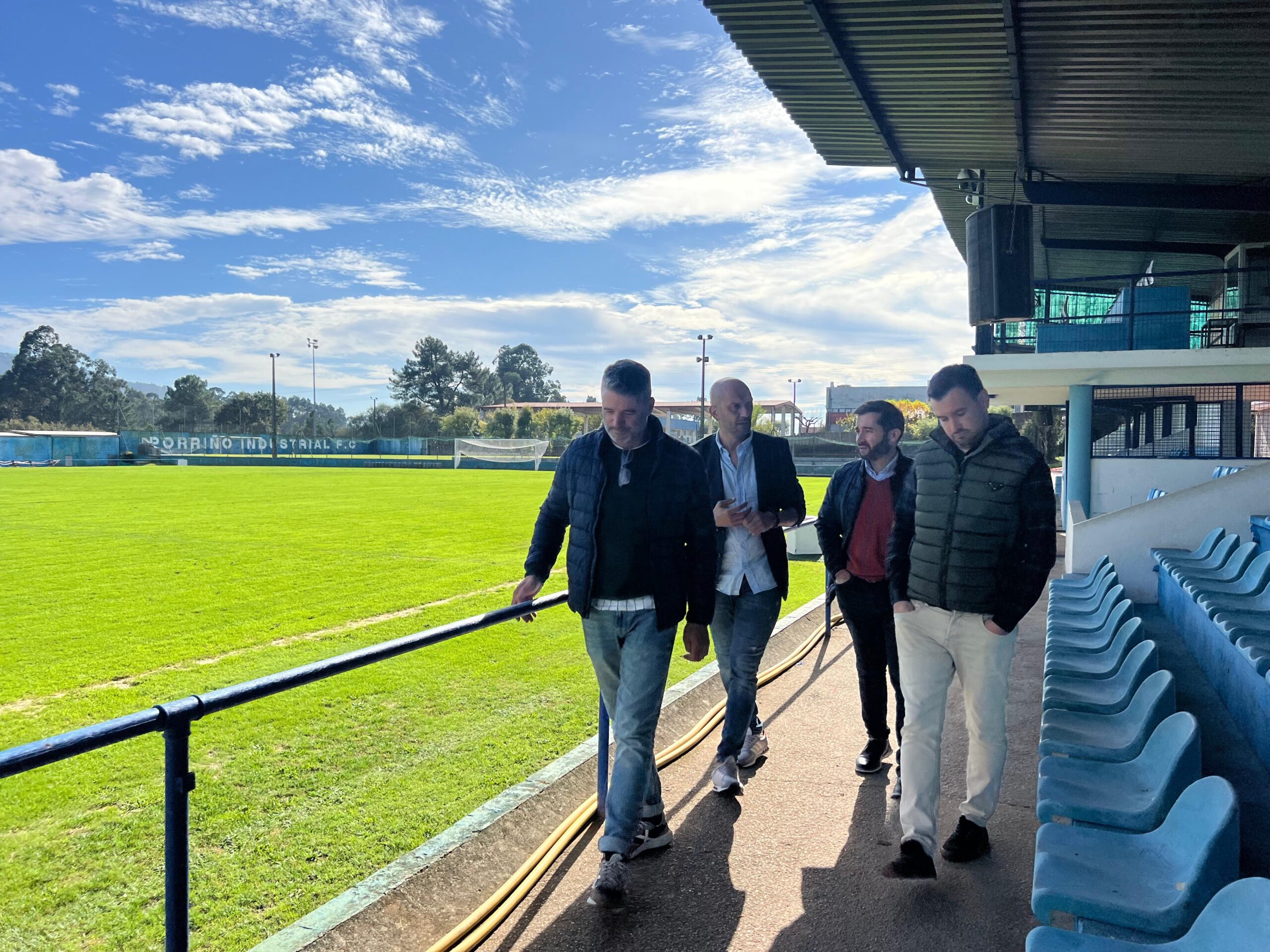 O Concello do Porriño impulsa a renovación integral do campo de fútbol do Lourambal