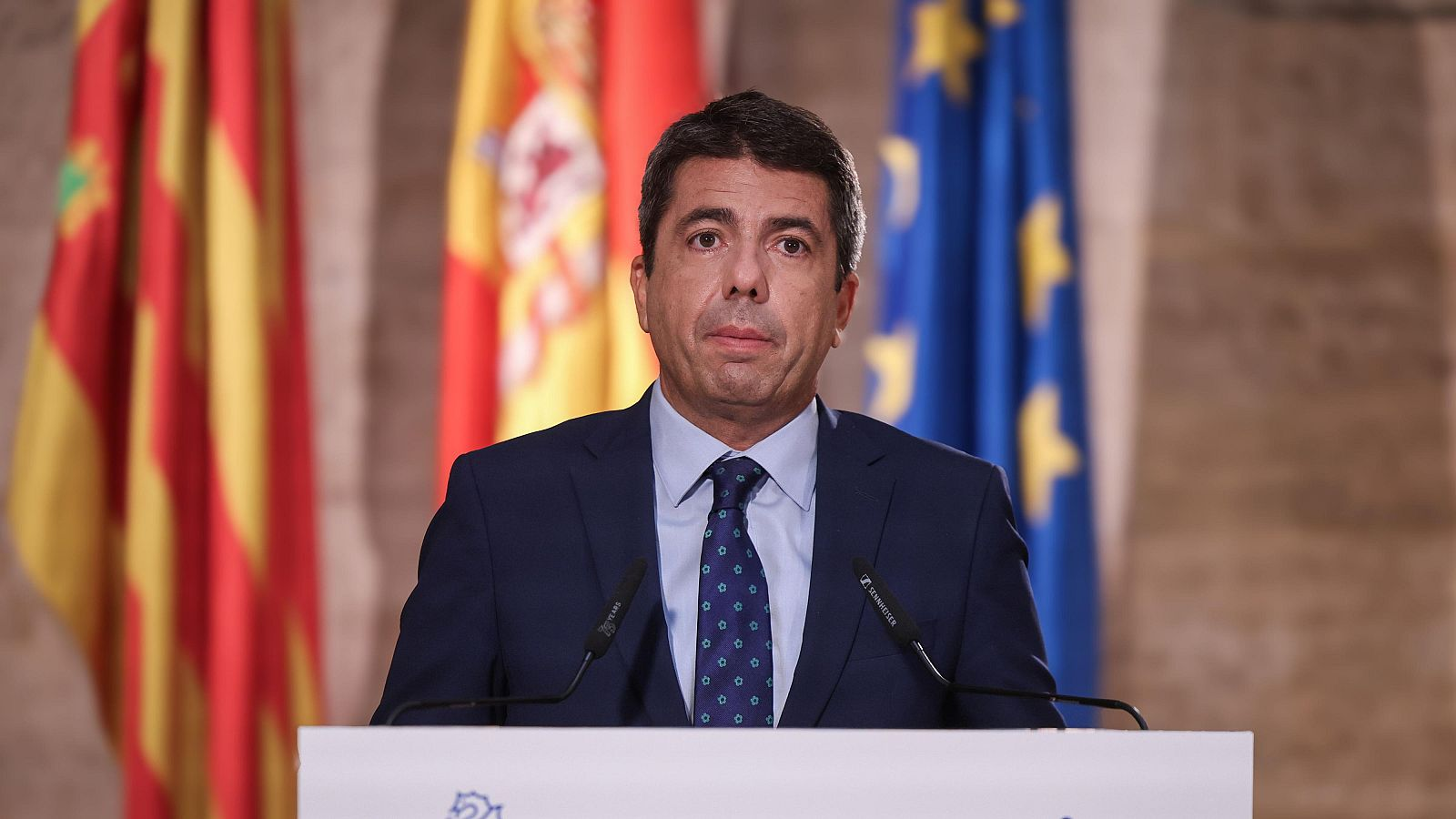 La presión de las víctimas de la DANA hace dimitir a Carlos Mazón