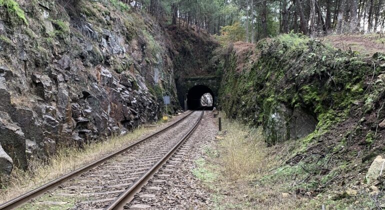 En marcha el proceso de expropiación de terrenos para la renovación del tramo Redondela – Bifurcación Arcade