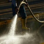 El Concello retomará el baldeo de calles, tras superarse la sequía