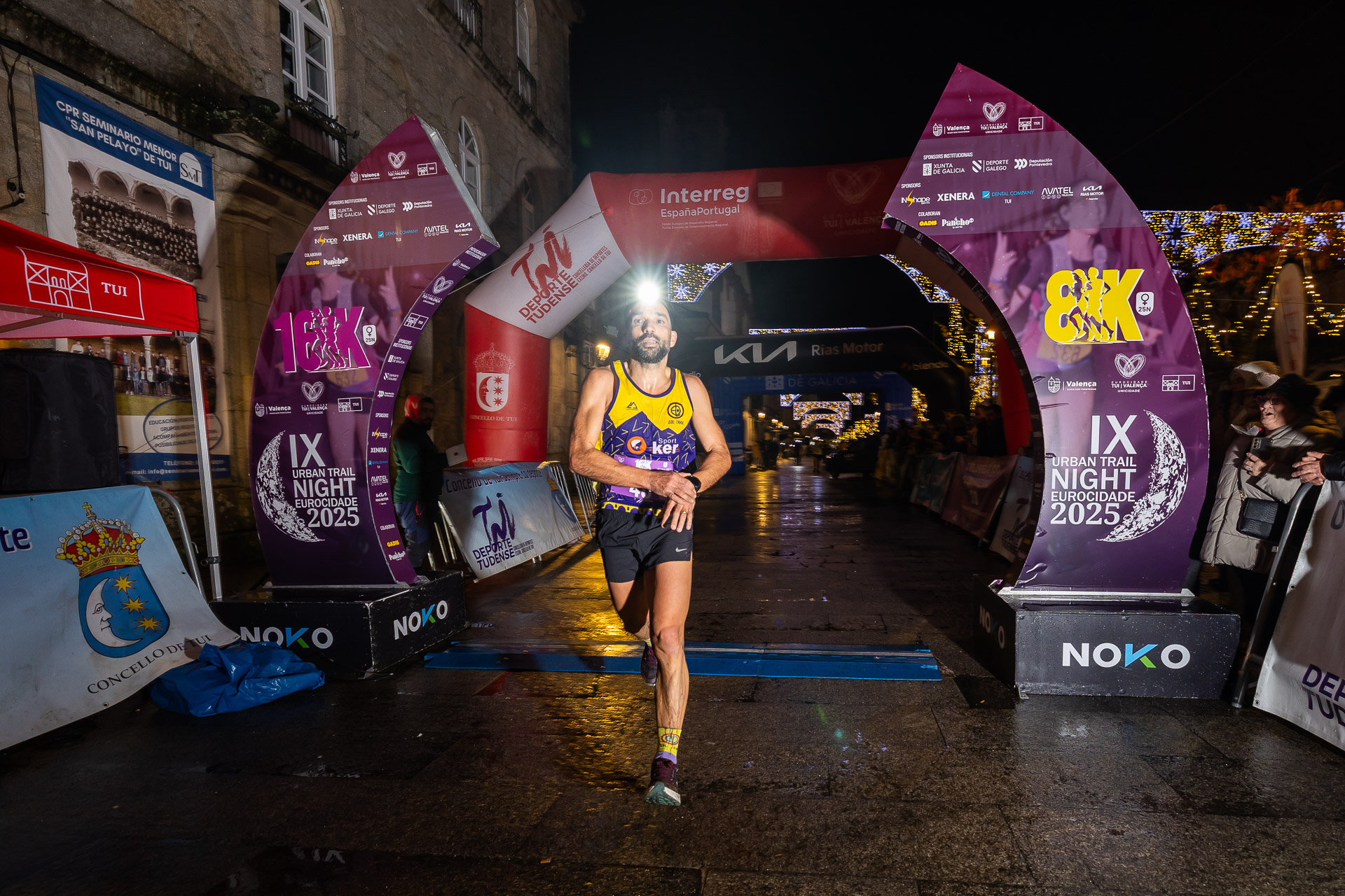 Ricardo Esteves y Leticia Diz conquistan la Urban Trail Night Eurocidade 2025