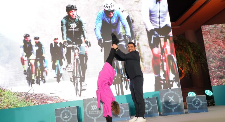 Las Rías Baixas se convierten en un gran estadio al aire libre con el deporte como motor turístico