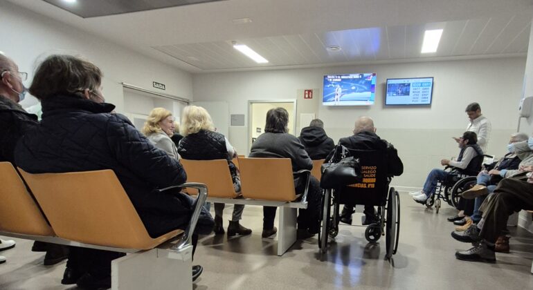 La demora media para la asistencia médica en el Área Sanitaria de Vigo es de 4,6 días
