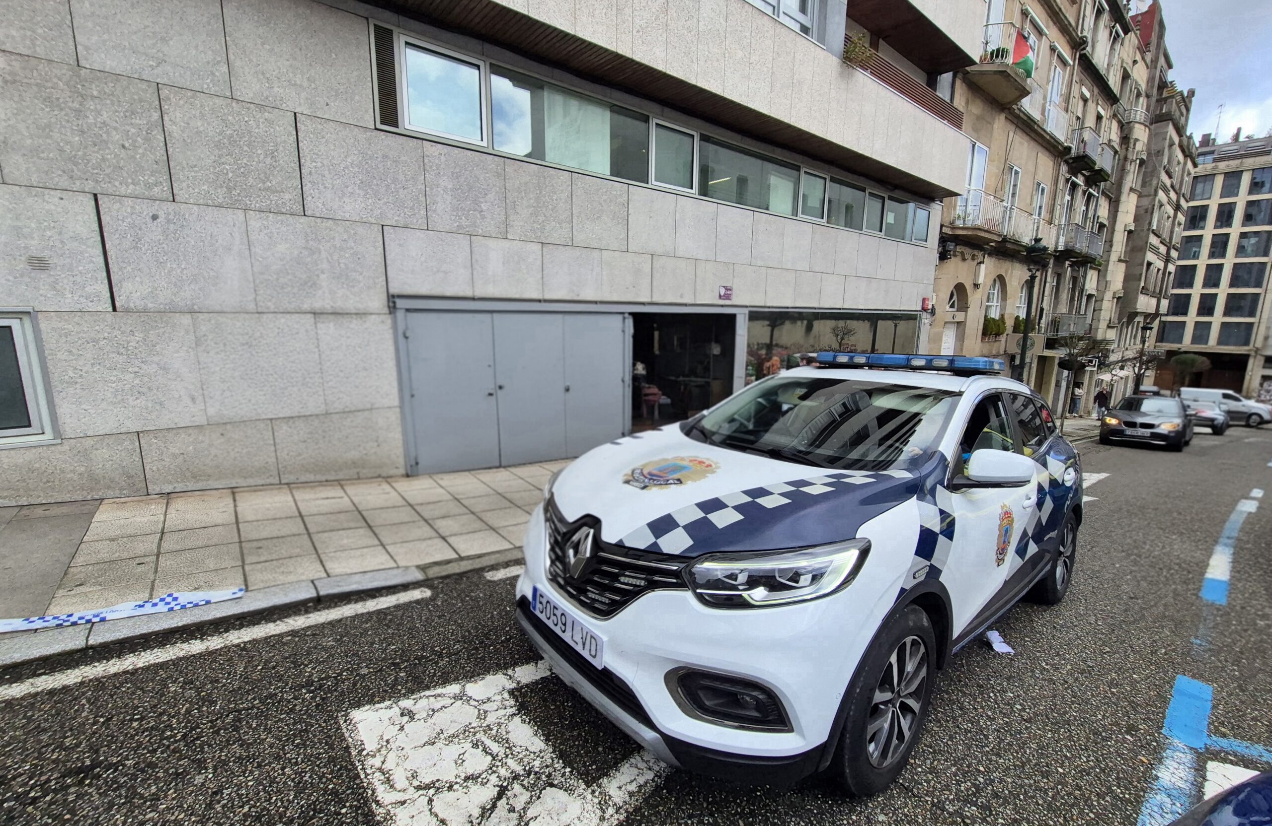 Coches de la Policía Local de Vigo patrullan sin ITV desde noviembre ...