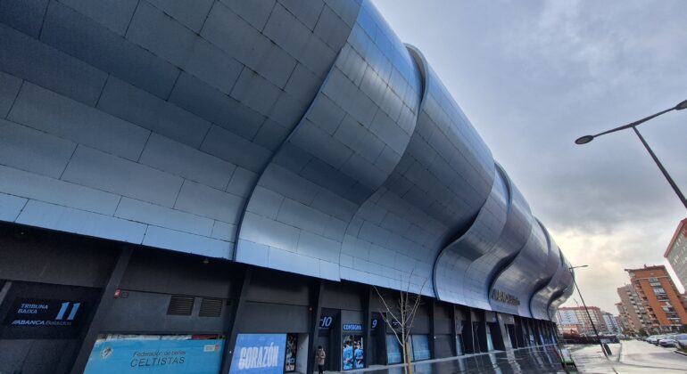 Caballero amenaza con acudir a la FIFA y denuncia una “alianza política” para excluir a Vigo del Mundial 2030