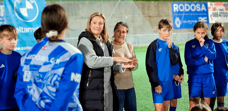 Luisa Sánchez anuncia el final de las obras en Navia y la Pista Vermella este mes