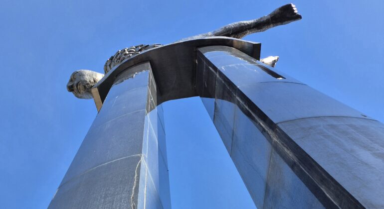 Nos deja el sol y vuelven las nubes y la lluvia