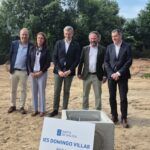 Rueda coloca la primera piedra del IES Domingo Villar en Navia y fija su apertura en 2028