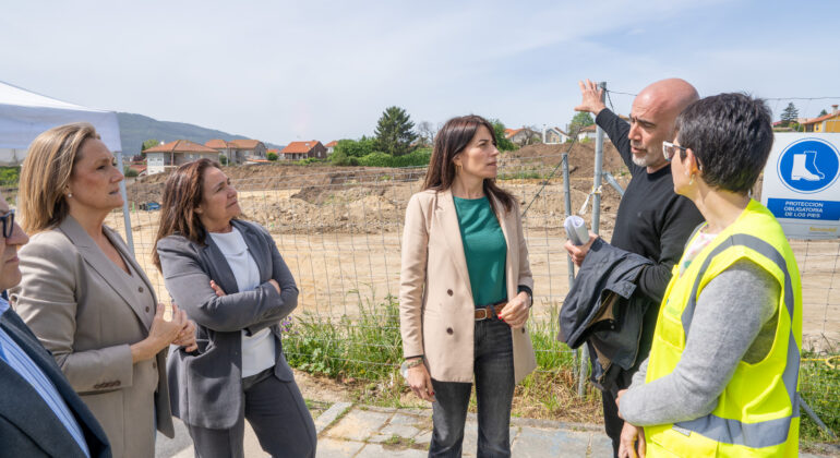 La Xunta licita 73 nuevas viviendas públicas en Navia mientras construye ya 309 pisos en Vigo