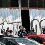 Vigo ejecuta el desalojo de la nave de Pescanova en Beiramar y procede a su tapiado, por orden judicial