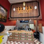 Tostón Bistró aterriza en Vialia Vigo y refuerza la oferta gastronómica con auténtica cocina venezolana