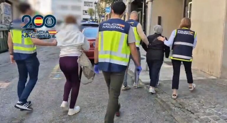 Cae en Vigo un clan familiar que explotaba sexualmente a mujeres en un piso del centro, abierto las 24 horas