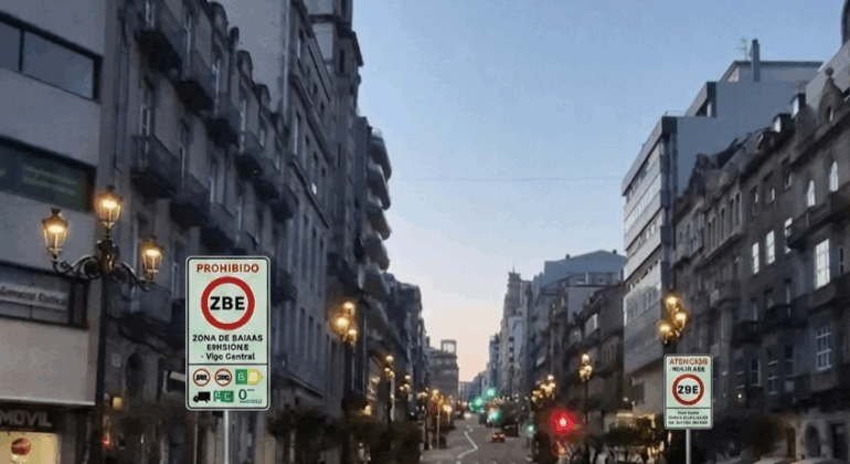 El Concello activará las Zonas de Bajas Emisiones sin que los conductores puedan pedir permisos de acceso