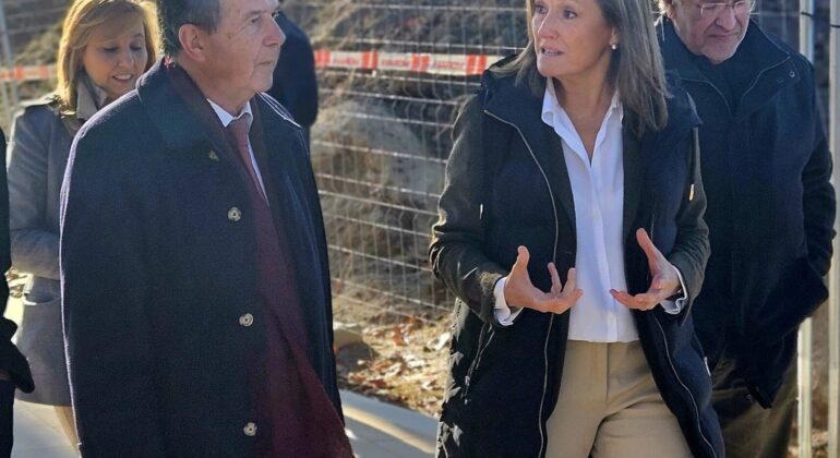 Sánchez pide a Caballero que compense el “sablazo” de la basura con una rebaja de otros impuestos