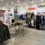 Esta tienda del Centro Comercial A Laxe cierra y lanza una liquidación total en Vigo