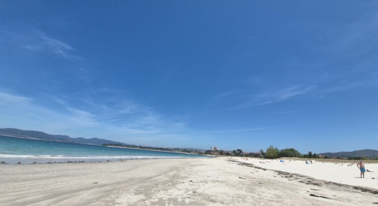 Vigo se asoma a los 35 grados: MeteoGalicia activa el 'modo verano' en las Rías Baixas