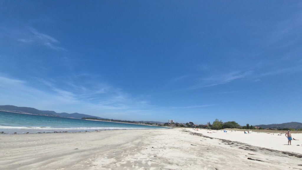 Vigo se asoma a los 35 grados: MeteoGalicia activa el 'modo verano' en las Rías Baixas