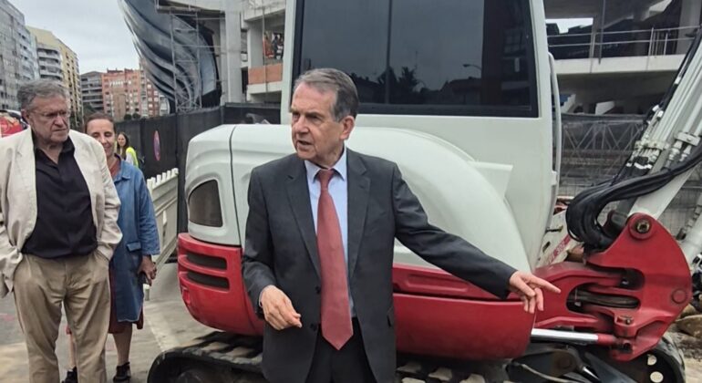 Balaídos empieza a cambiar su perímetro: arrancan las obras previas a la ampliación de Tribuna