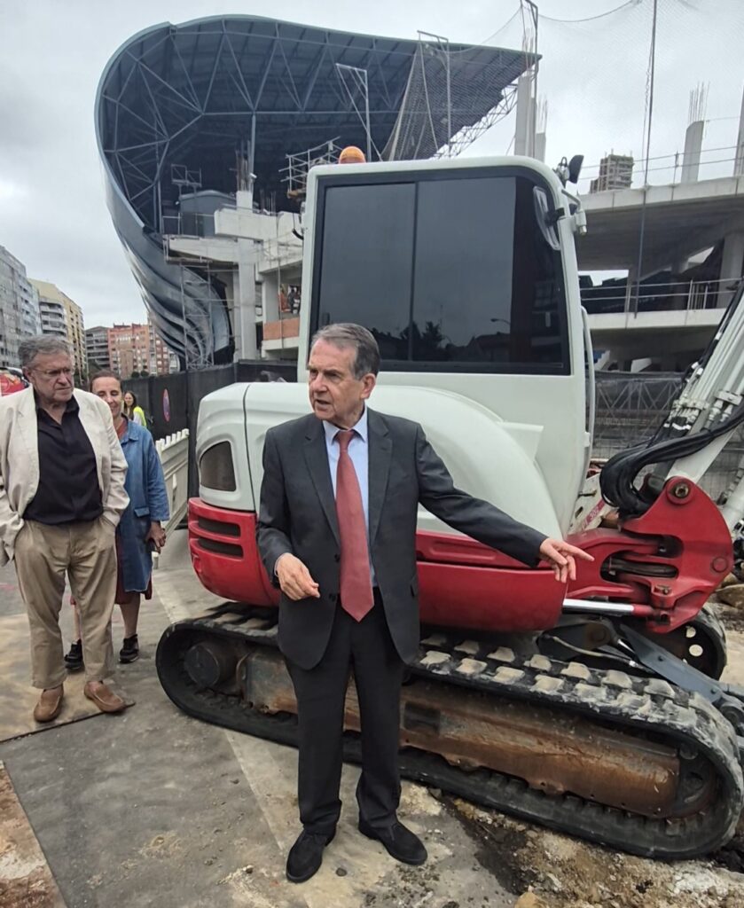Balaídos empieza a cambiar su perímetro: arrancan las obras previas a la ampliación de Tribuna