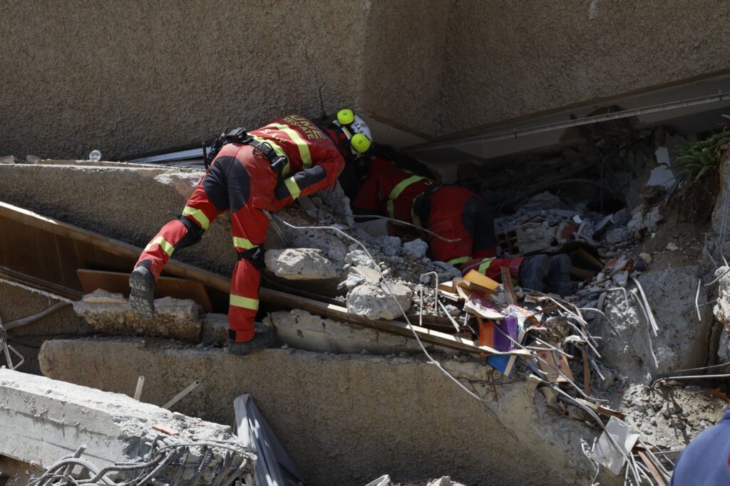 Los terremotos de Venezuela dejan ya 18 españoles muertos y 144 desaparecidos