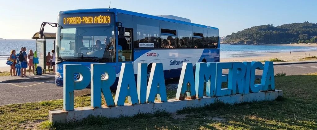 Autobús O Porriño–Praia América este verán: horarios, saída diaria e regreso do servizo estival