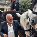 Once agentes de la Unidad de Caballería de la Policía Nacional reforzarán la seguridad este verano en la provincia de Pontevedra