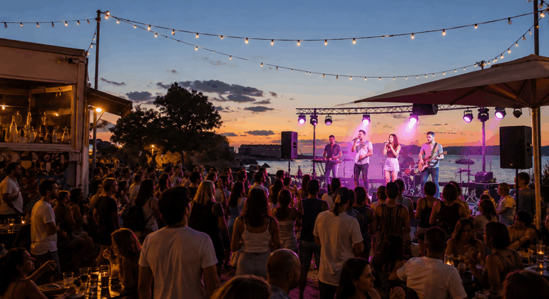 Vigo prohíbe la música en directo en los chiringuitos mientras Nigrán sí la permite con límites