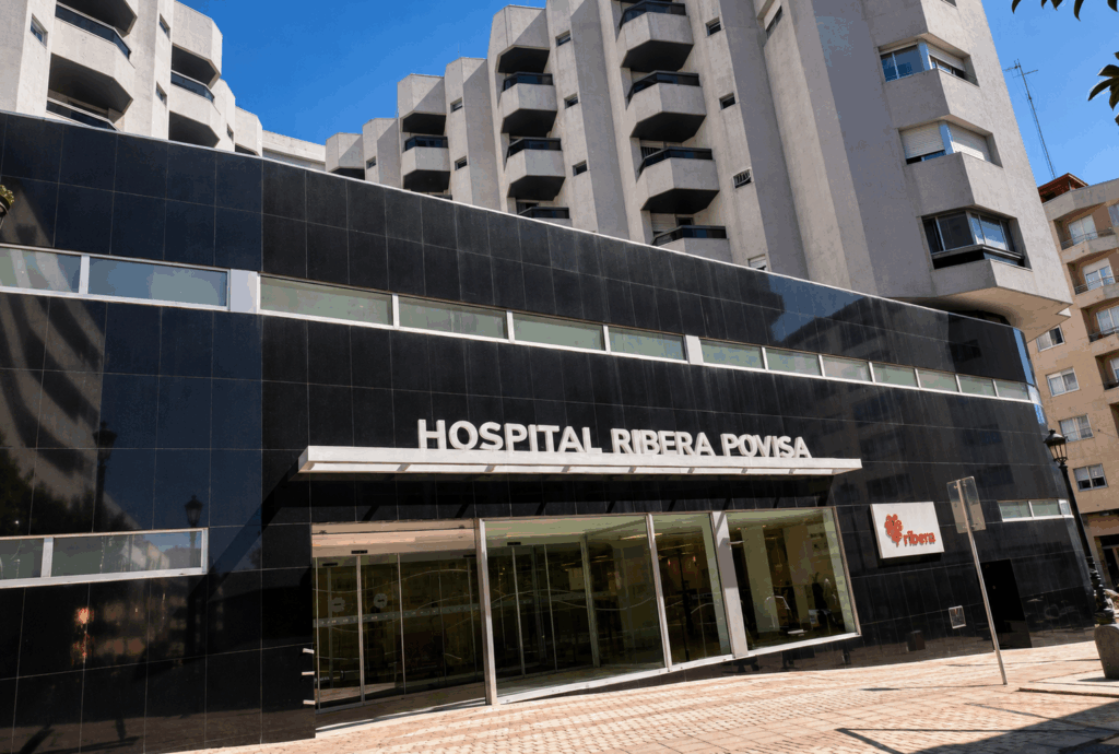O BNG denuncia que Povisa recibe 100 millóns da Xunta, mentres medran as esperas e os pacientes marchan