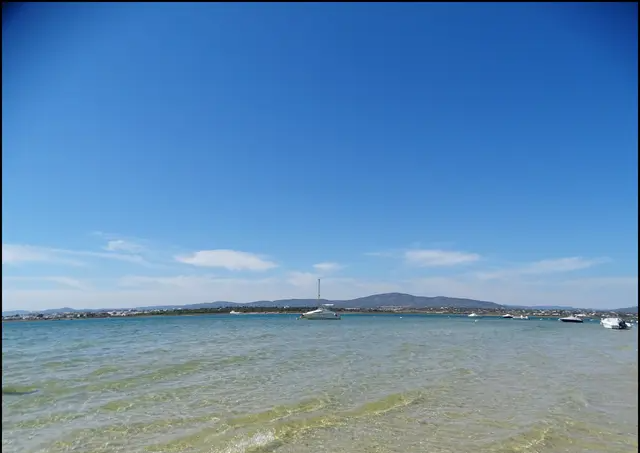 Prohibido o baño na praia da Armona, na Guarda, tras detectarse contaminación microbiolóxica na auga