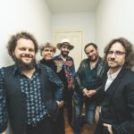 Nigrán continúa as súas “Tardes na solaina” cun tributo a Tarantino e música ao solpor en Panxón