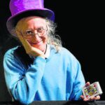 Muere Juan Tamariz, el hombre que consiguió que creyésemos en la magia