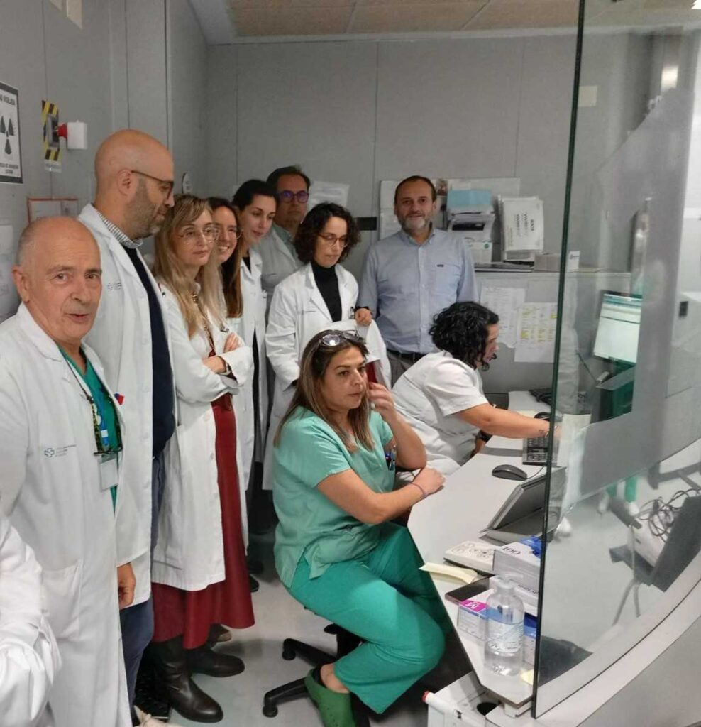 La sanidad pública de Vigo realiza su primera ablación cardíaca con radioterapia, para tratar arritmias graves