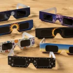Retiran en Galicia dos marcas de gafas para ver el eclipse por riesgo para la vista
